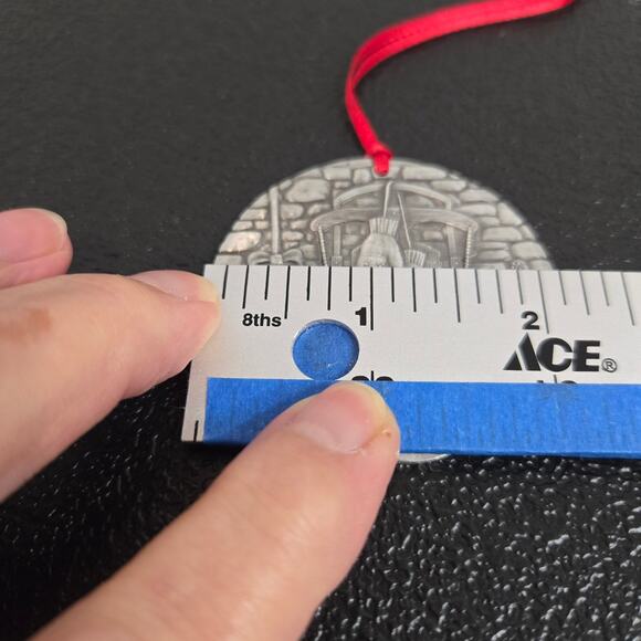 Wendell August Forge 2011 Christmas Ornament Snow Days Mitten & Sled Metal - Picture 5 of 5